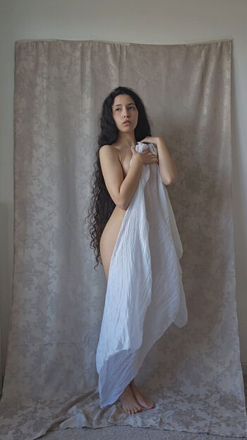 Luna myosotis 1 page 2 image