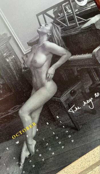 Luna stevens image