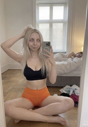 Lunacantsee page 2 image