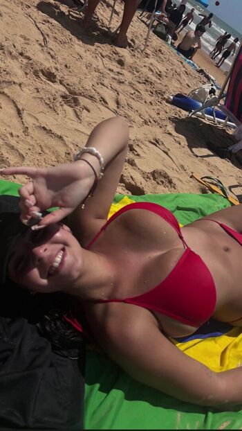 Lunaosantos 23 image