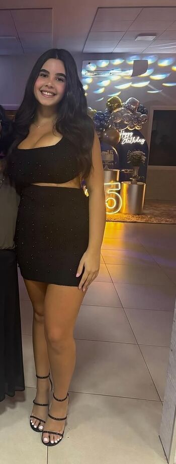 Lunaosantos 23 image
