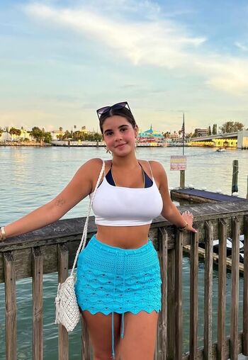Lunaosantos 23 image