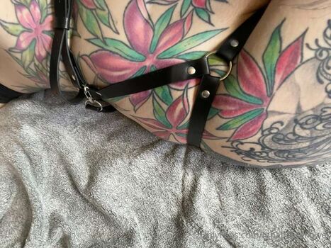 Lunaticfireflowerxxx image