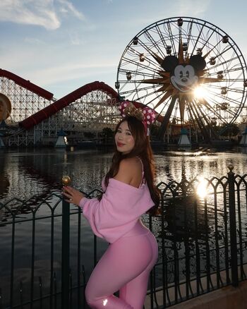 Lupita anaya image