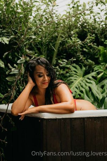 Lusting lovers image