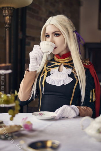Luxlo Cosplay