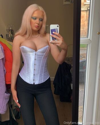 Luxxxx46464663 image