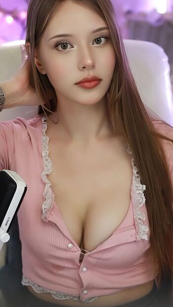 Lyasyaa image