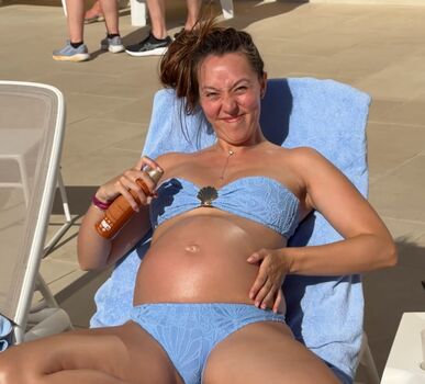 Lydia hewitt lee image