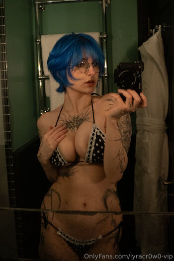 Lyra crow 1 page 2 image