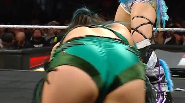 Lyra valkyria page 3 image