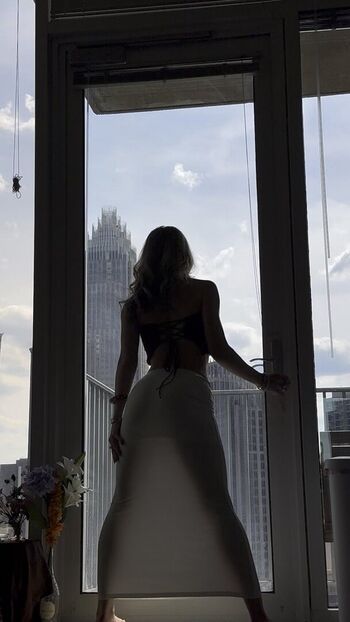 Lyss kathryn image