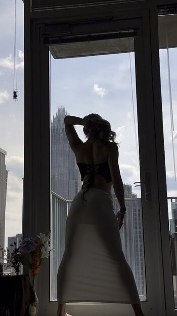 Lyss kathryn image