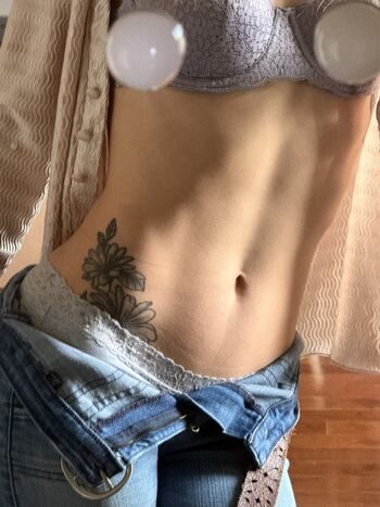 Lyss kathryn image