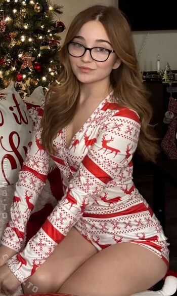 Lyssaurora page 2 image