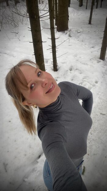 Lyubov tomskaya image