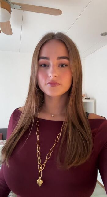 Maaike roellies page 2 image