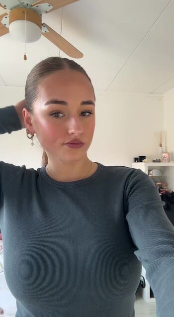 Maaike roellies image