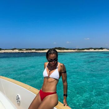 Macarena portales image