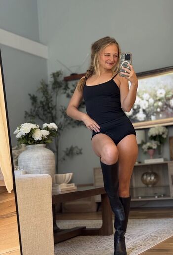 Maci jo mccarley image