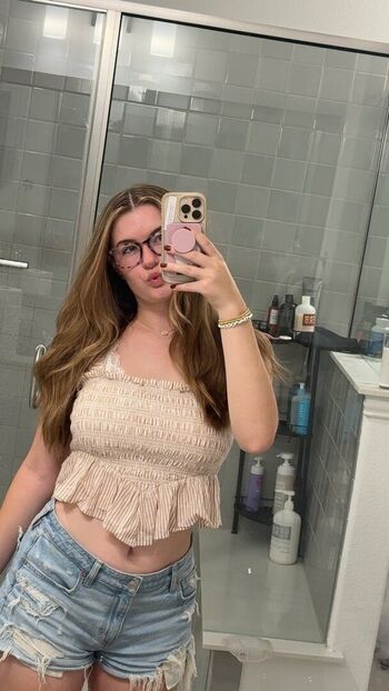 Maddie layne image