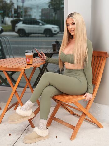 Maddie moore 1 image