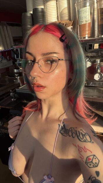 Maddie stone image