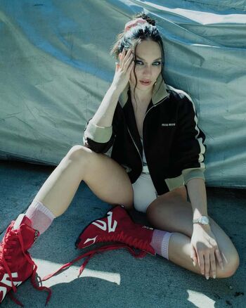 Maddie ziegler 1 image