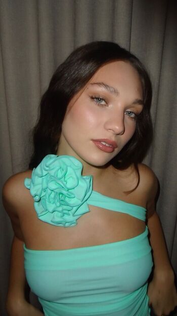 Maddie ziegler 1 image