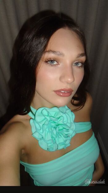 Maddie ziegler 1 image