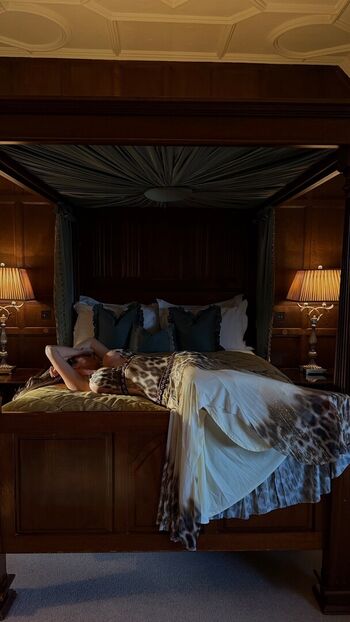 Maddy cheary page 3 image