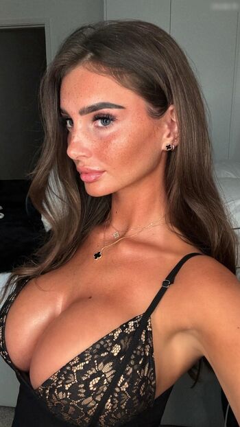 Maddy cheary page 2 image