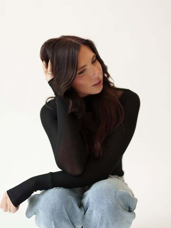 Madison Humphrey // madison_humphrey // madisonhumphre