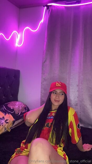 madison_stone_official