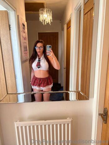 Madisonbluevip image