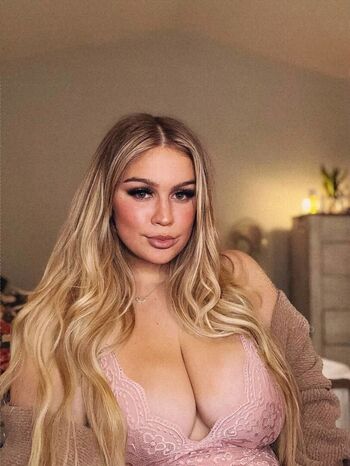 Madisonmoonsxo image