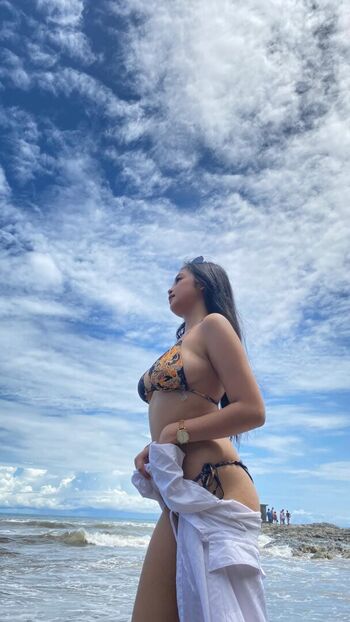 Mae santos page 3 image