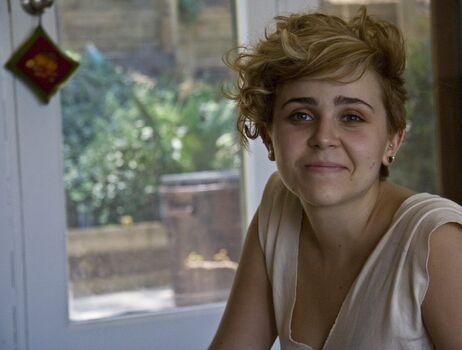 Mae whitman image