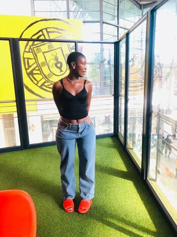 Mafezie Buthelez Huge Curvy Booty