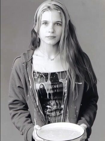 Magda apanowicz image