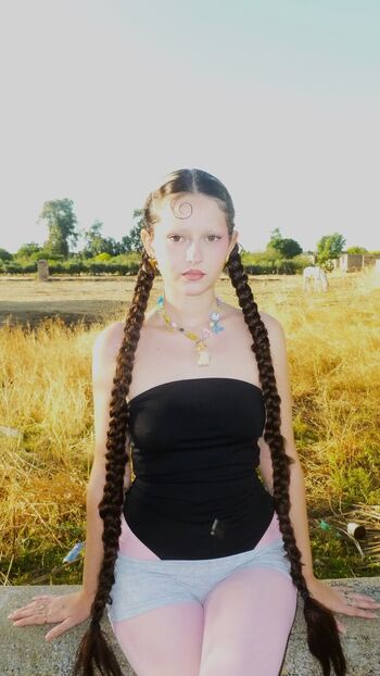 Magdalenita image