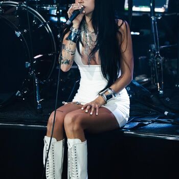 Maggie lindemann image