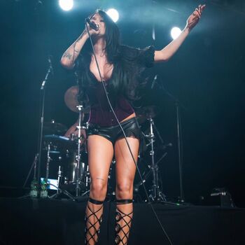 Maggie lindemann image