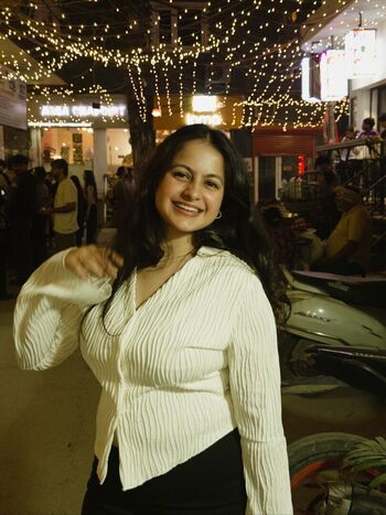 Mahi taneja image