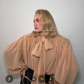 Maika monroe page 8 image