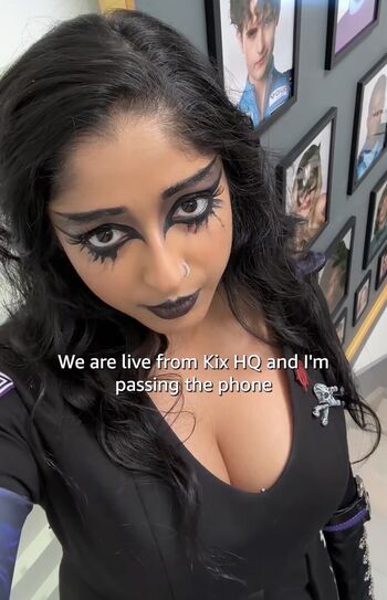 Maitreyi ramakrishnan image