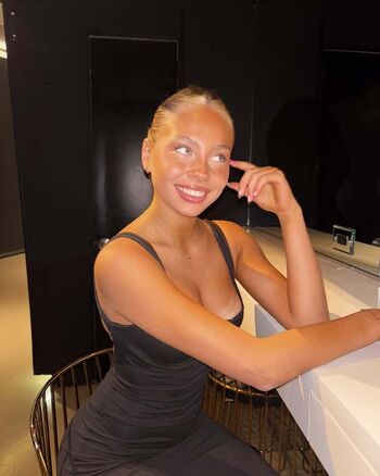 Makena mcneill image