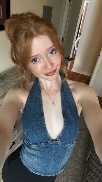 Makenna kelly 1 page 2 image