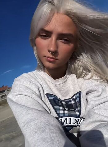 Makenzie noel thomas image
