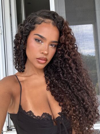 Malaika terry image